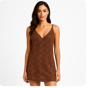 VICTORIA’S SECRET Vintage Leopard Print Chemise Nightie Size Medium